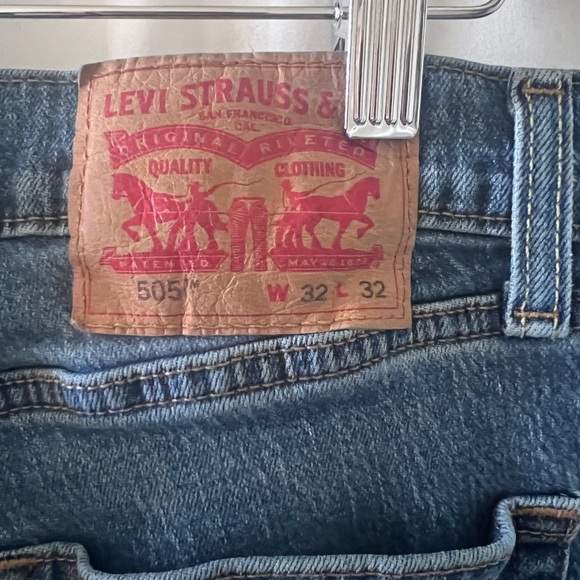Levi’s 550 jeans size 32x32 - Picture 3 of 5